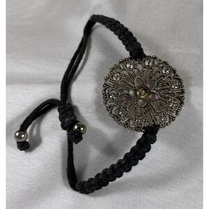 Handmade Macrema Bracelet with Zircon Disc‎